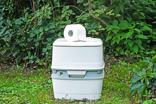 Best Portable bathroom rental  in Luling, TX