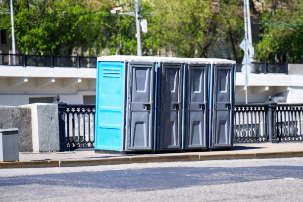 Best Porta potty rental near me  in Luling, TX